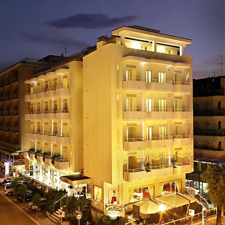 Mediterraneo Hotel&Suites Cattolica Exterior foto